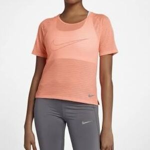 NIKE Coral Dri-Fit Mesh Short Sleeve Scoop Neck Active Workout T-Shirt Size XS
